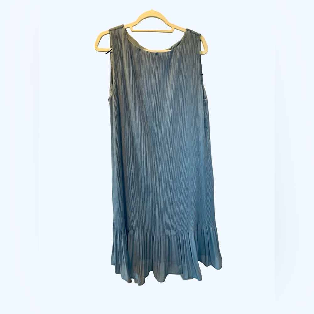 NWT H&M sleeveless dress - Size L